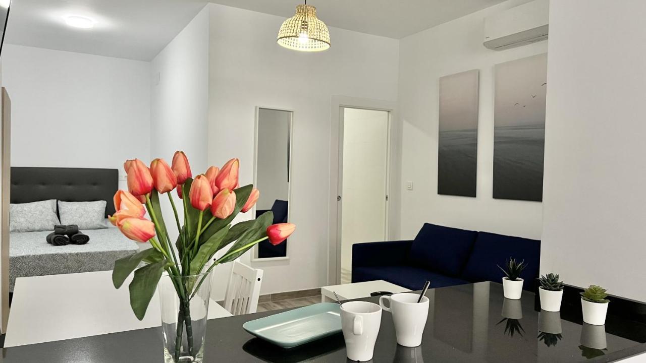 Los Tilos Suites-Vialia Málaga Esterno foto