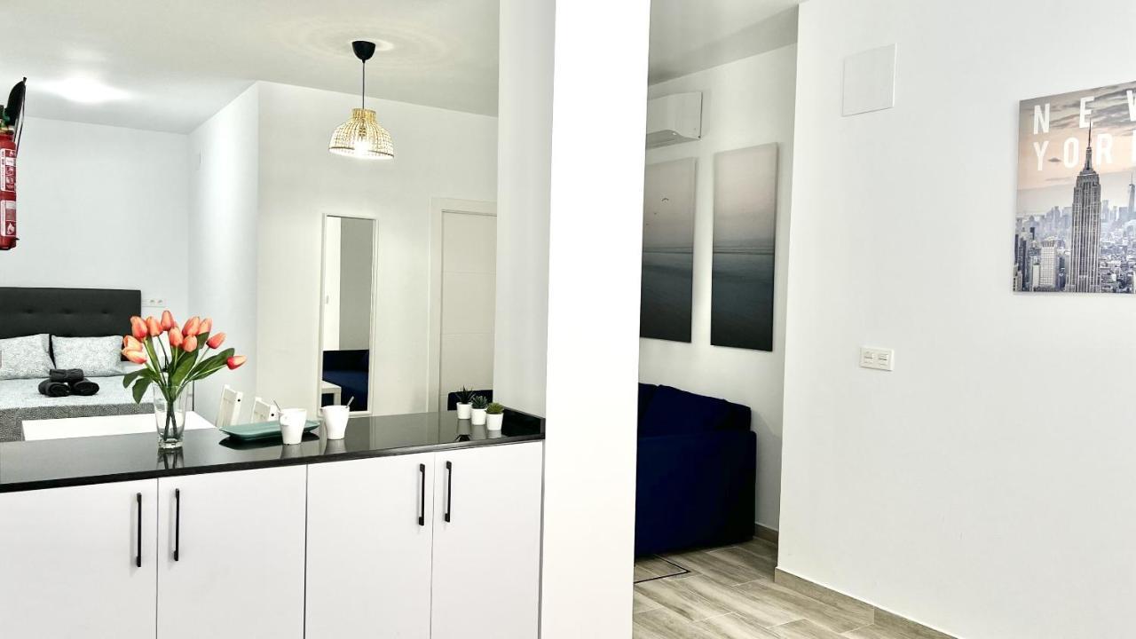 Los Tilos Suites-Vialia Málaga Esterno foto